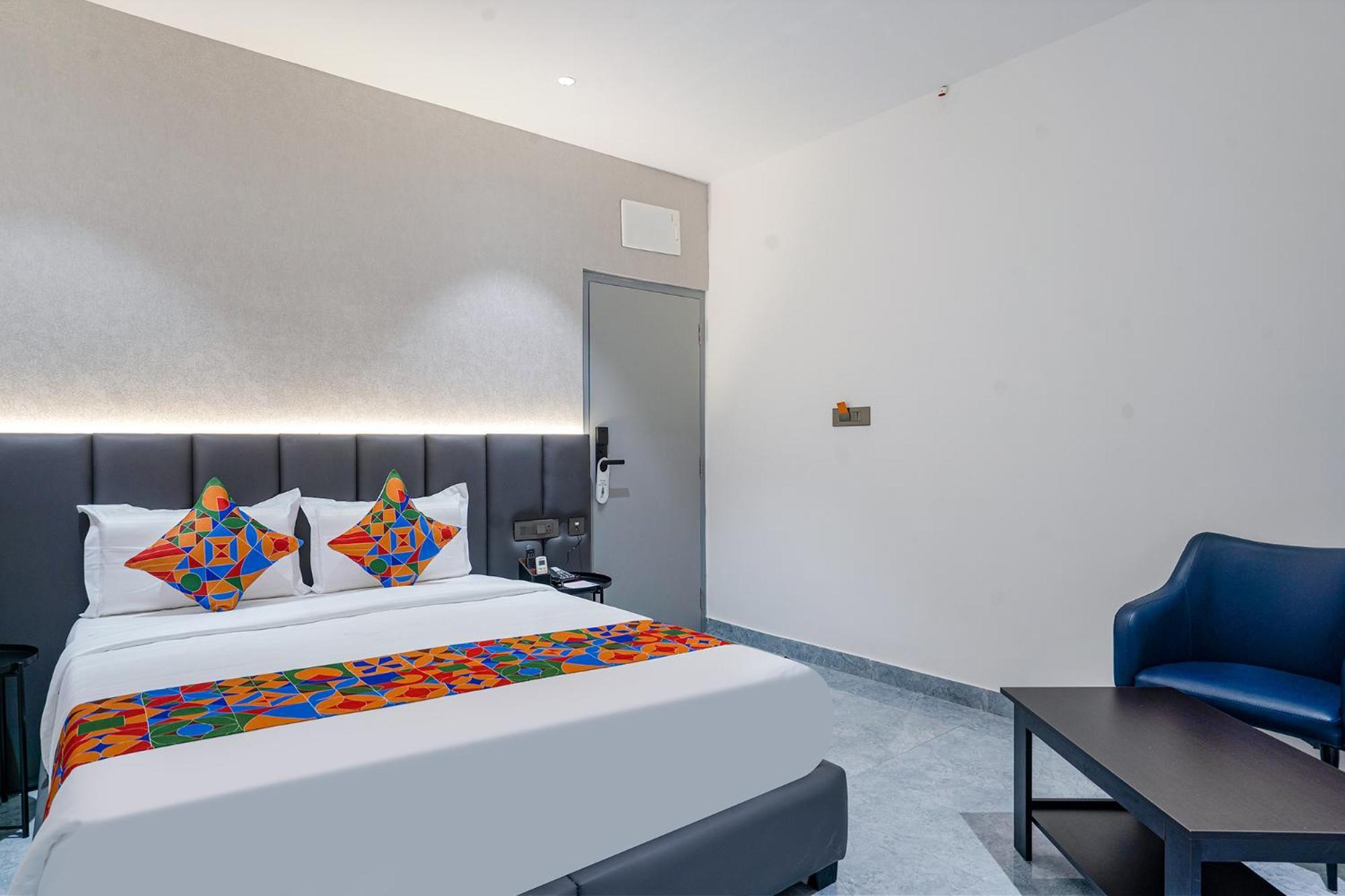 Fabhotel Prime Cloud 5 Studios Хайдарабад Экстерьер фото