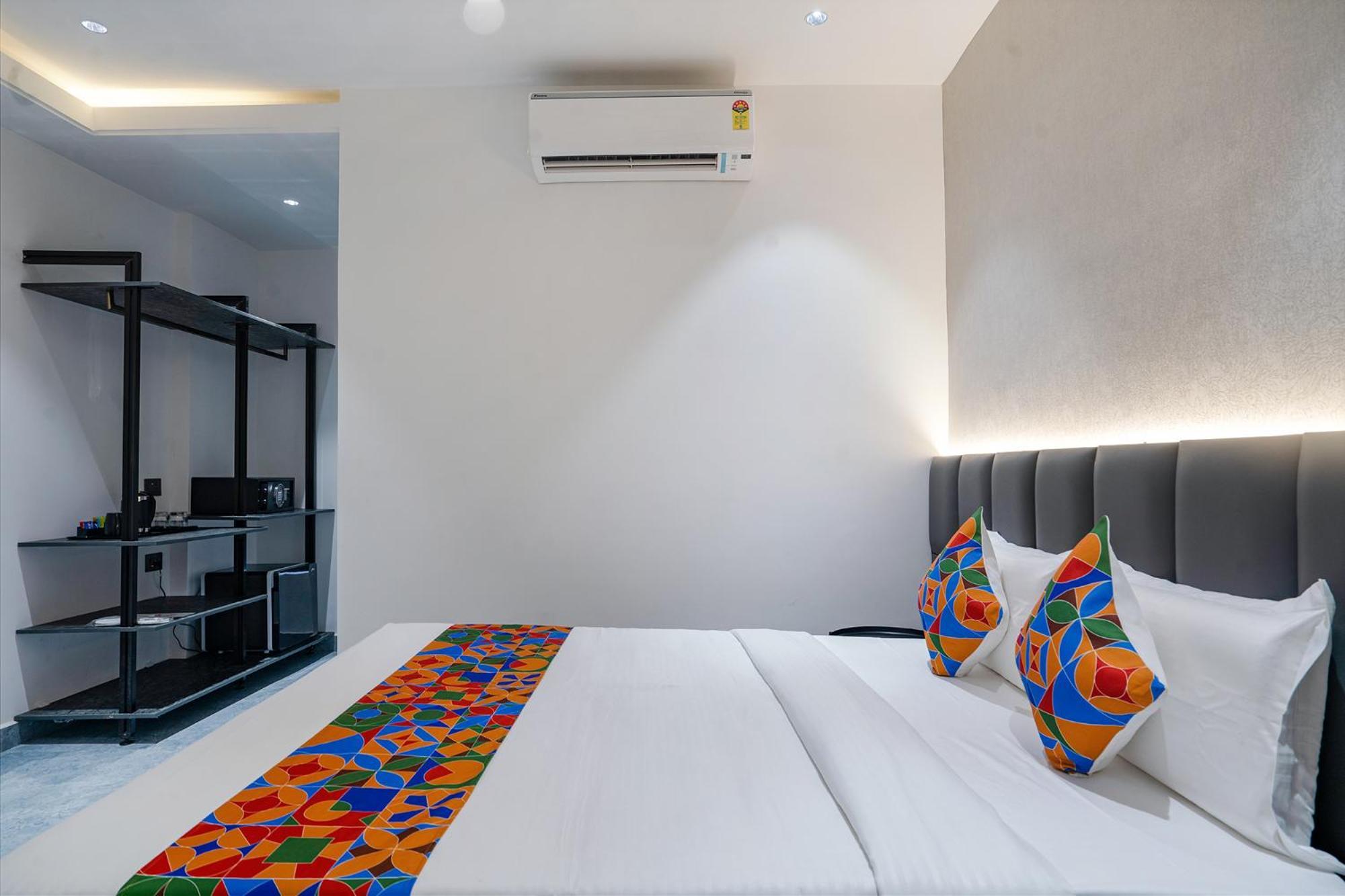 Fabhotel Prime Cloud 5 Studios Хайдарабад Экстерьер фото
