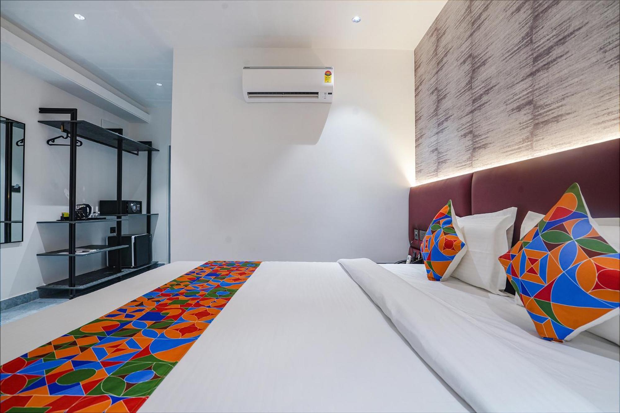 Fabhotel Prime Cloud 5 Studios Хайдарабад Экстерьер фото