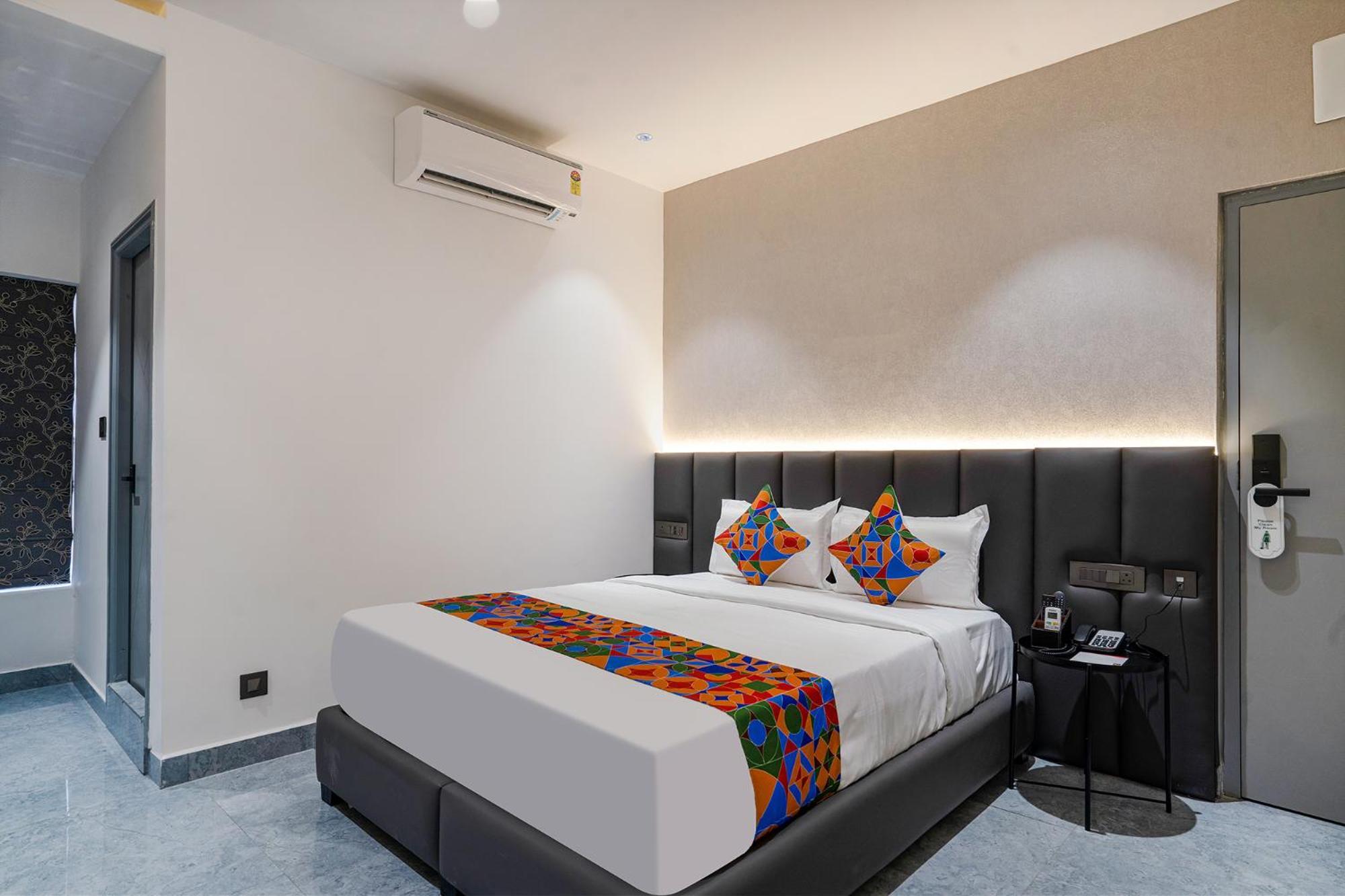 Fabhotel Prime Cloud 5 Studios Хайдарабад Экстерьер фото